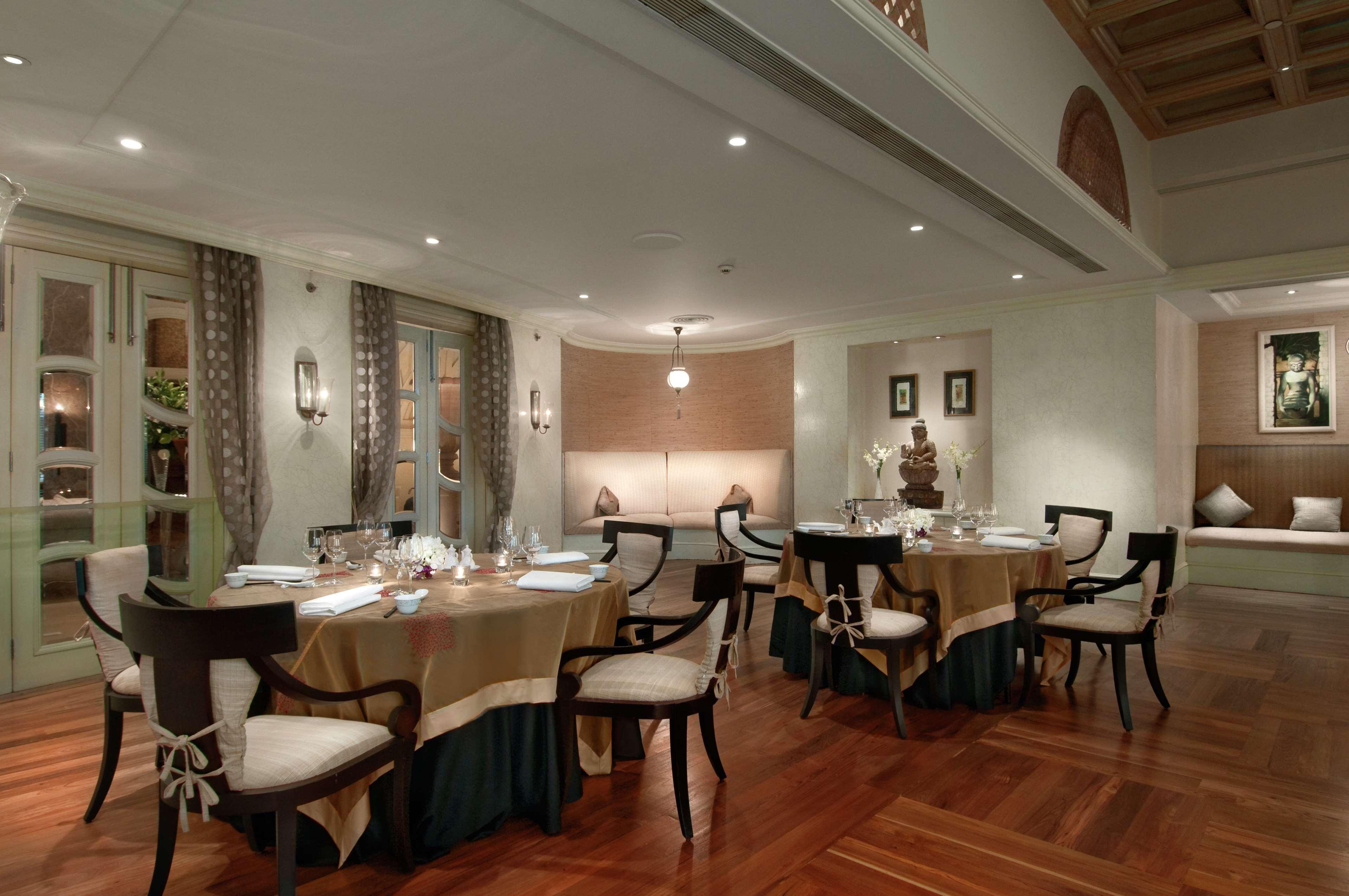 Hilton Mumbai International Airport Hotel Dış mekan fotoğraf The restaurant