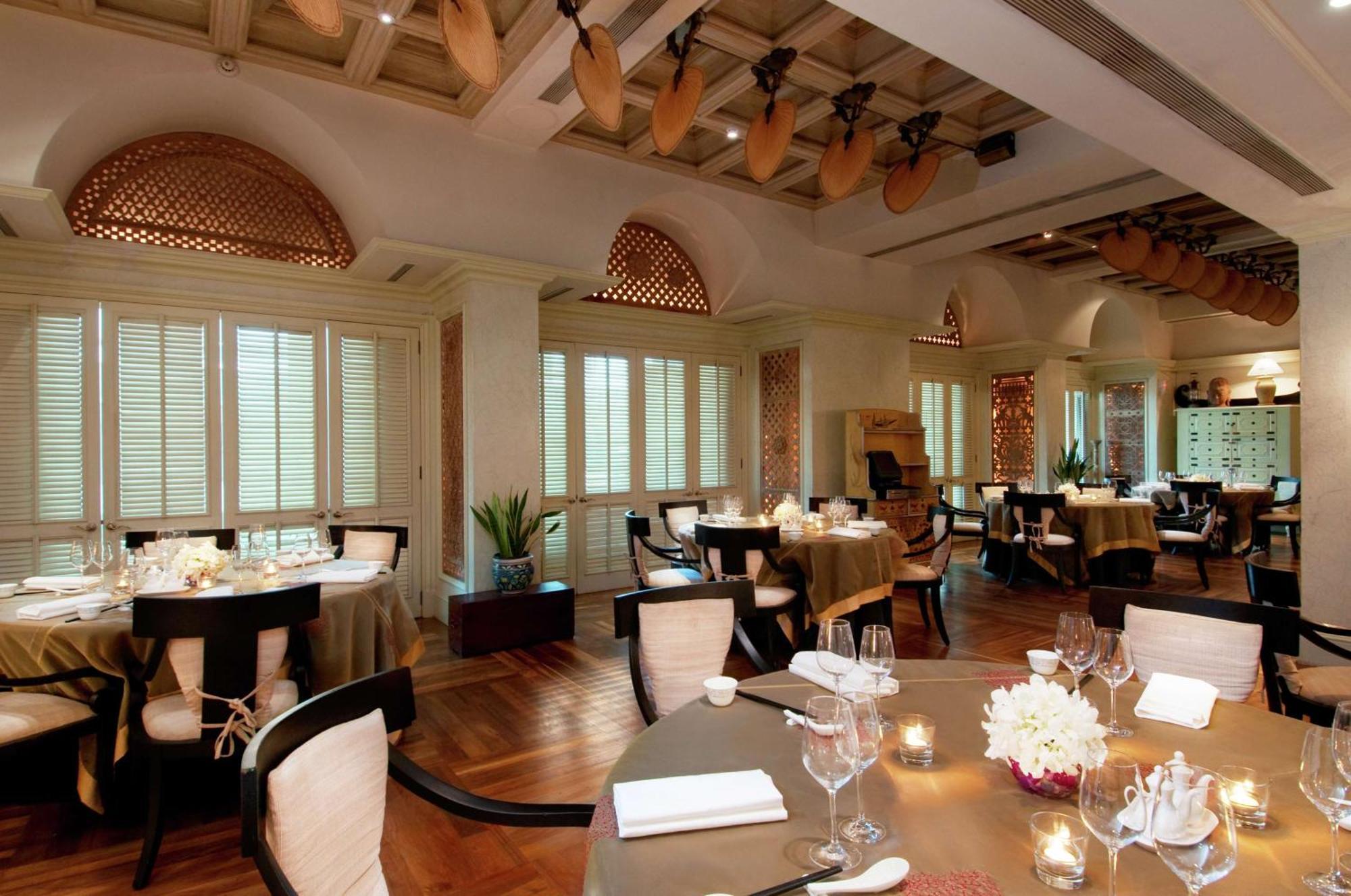 Hilton Mumbai International Airport Hotel Dış mekan fotoğraf The interior of the restaurant